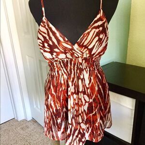 Beautiful summer top by "She's Cool "in large